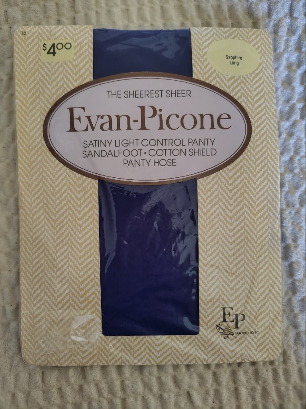 Vintage Evan Picone Saphire Satiny Light Control Pantyhose NEW Size Long NIP